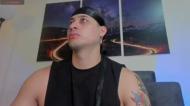 Snapshot of matt_saill chatting on 02.27.25 matt saill online show from 02.27.25