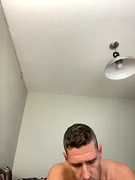 Snapshot of Camcam21 chatting on 10.16.25 Camcam21 online show from 10.16.25