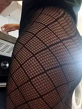 Snapshot of katymojadit chatting on 01.24.25 katymojadit online show from 01.24.25