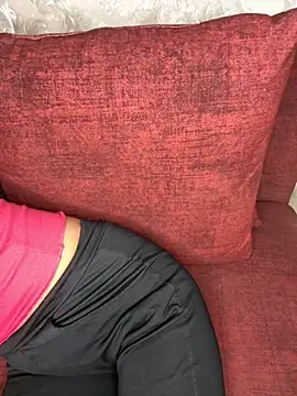 Snapshot of sexy_shivi chatting on 10.08.25 sexy shivi online show from 10.08.25