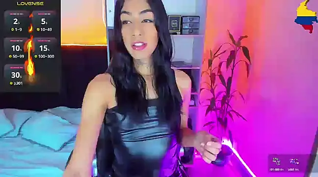 Snapshot of litz81 chatting on 02.26.25 litz81 online show from 02.26.25