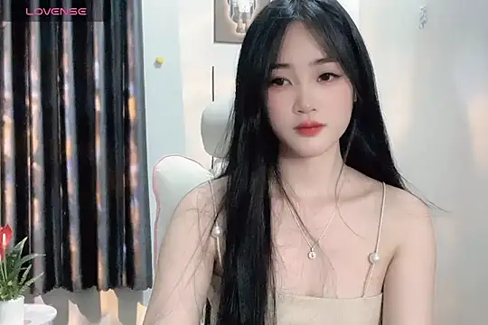 Snapshot of _Aimy_ chatting on 01.15.25 Aimy online show from 01.15.25