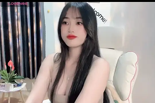 Snapshot of _Aimy_ chatting on 02.22.25 Aimy online show from 02.22.25