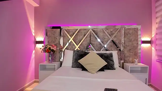 AmmyJones  online show from 02.05.25