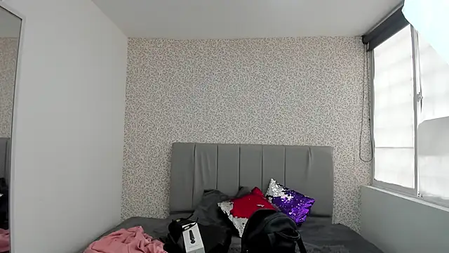 CharlotteeGray  online show from 03.13.25