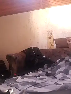 Snapshot of Ronny2510 chatting on 02.26.25 Ronny2510 online show from 02.26.25