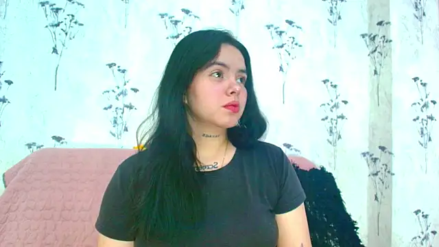 Snapshot of Mia_candy_0 chatting on 03.11.25 Mia candy 0 online show from 03.11.25
