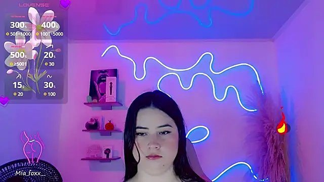 Snapshot of Mia_foxx_ chatting on 01.17.25 Mia foxx online show from 01.17.25