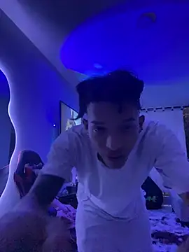 Snapshot of TommyGun_22 chatting on 02.18.25 TommyGun 22 online show from 02.18.25