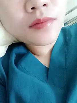 Snapshot of Sexyass13 chatting on 09.24.25 Sexyass13 online show from 09.24.25