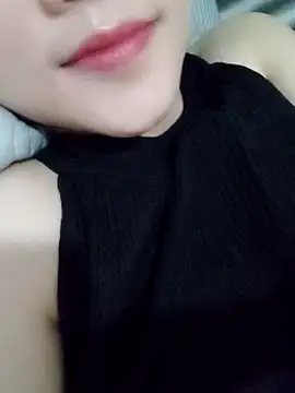 Snapshot of Sexyass13 chatting on 09.24.25 Sexyass13 online show from 09.24.25