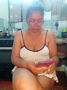 Snapshot of sorbetico_perverse chatting on 02.22.25 sorbetico perverse online show from 02.22.25