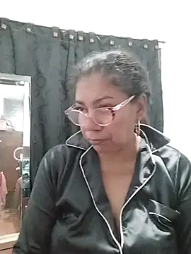 Snapshot of sorbetico_perverse chatting on 03.08.25 sorbetico perverse online show from 03.08.25