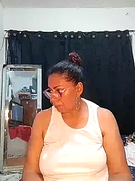 Snapshot of sorbetico_perverse chatting on 03.17.25 sorbetico perverse online show from 03.17.25