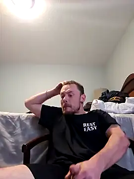 Snapshot of dadyyD95 chatting on 12.06.24 dadyyD95 online show from 12.06.24