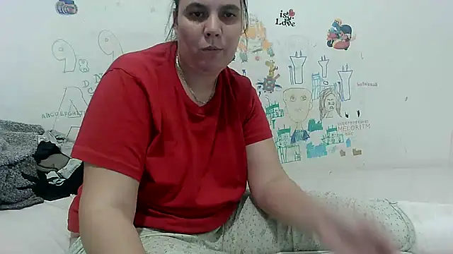 Snapshot of VixenBya chatting on 01.11.25 VixenBya online show from 01.11.25