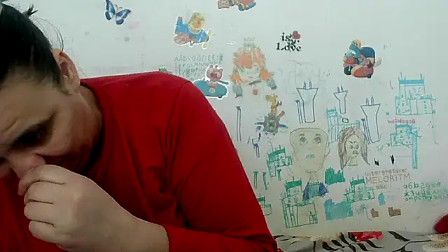 Snapshot of VixenBya chatting on 03.07.25 VixenBya online show from 03.07.25
