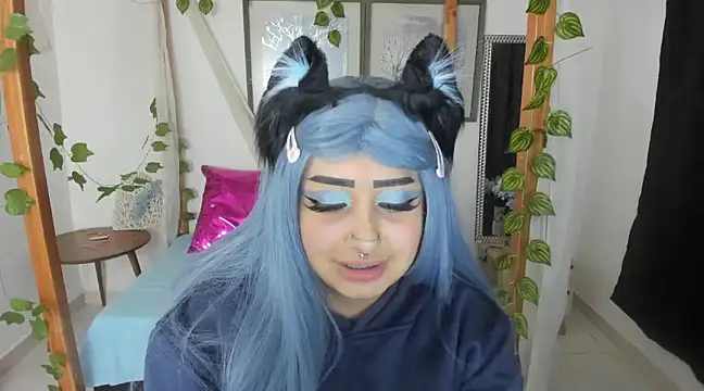 lussyevans24 online show from 02.28.25