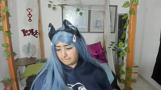 lussyevans24 online show from 03.13.25