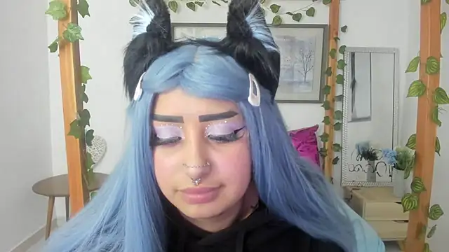 lussyevans24 online show from 03.17.25