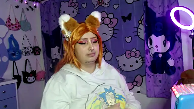 lussyevans24 online show from 09.30.25