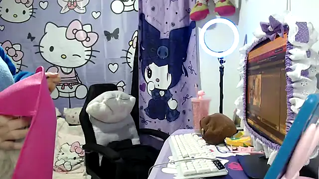 lussyevans24 online show from 12.04.25