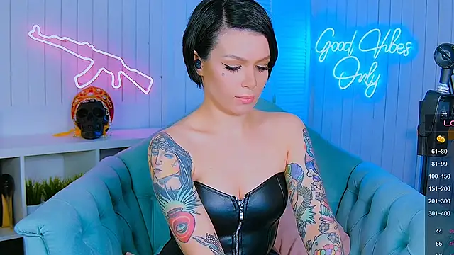 My toys pink online show from 02.26.25