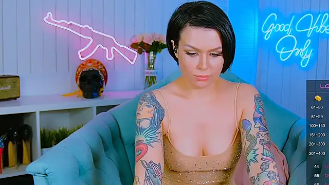 My toys pink online show from 03.08.25