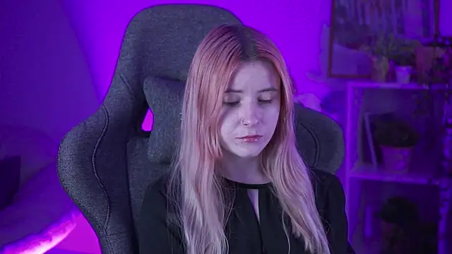 LexiWenford online show from 12.13.24