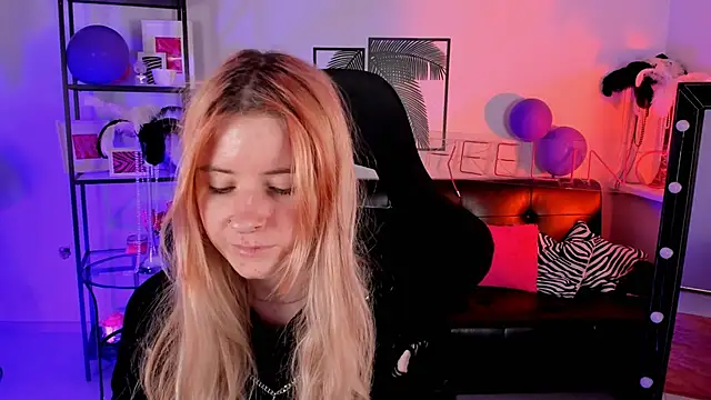 LexiWenford online show from 12.19.24