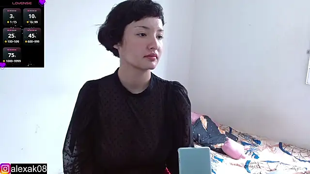 Snapshot of alexaa08 chatting on 02.27.25 alexaa08 online show from 02.27.25