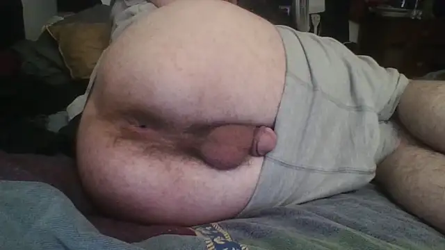 Snapshot of BackRoom18 chatting on 11.18.25 BackRoom18 online show from 11.18.25