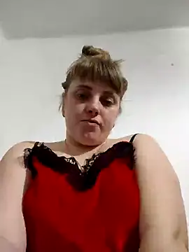 Snapshot of CoddessCrystal chatting on 01.24.25 CoddessCrystal online show from 01.24.25