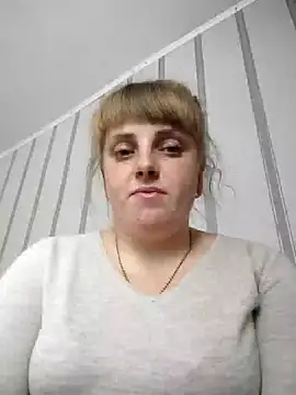 Snapshot of CoddessCrystal chatting on 01.26.25 CoddessCrystal online show from 01.26.25