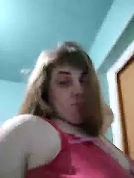 Snapshot of CoddessCrystal chatting on 01.31.25 CoddessCrystal online show from 01.31.25