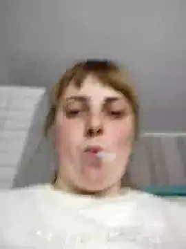 Snapshot of CoddessCrystal chatting on 02.12.25 CoddessCrystal online show from 02.12.25