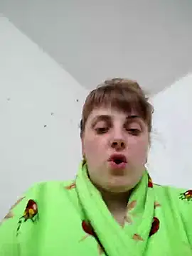 Snapshot of CoddessCrystal chatting on 02.18.25 CoddessCrystal online show from 02.18.25