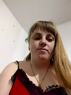 Snapshot of CoddessCrystal chatting on 02.25.25 CoddessCrystal online show from 02.25.25