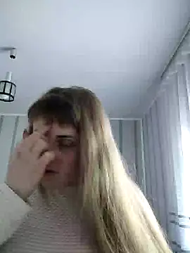 Snapshot of CoddessCrystal chatting on 02.27.25 CoddessCrystal online show from 02.27.25