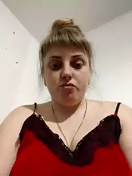 Snapshot of CoddessCrystal chatting on 02.28.25 CoddessCrystal online show from 02.28.25
