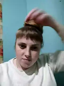 Snapshot of CoddessCrystal chatting on 03.02.25 CoddessCrystal online show from 03.02.25