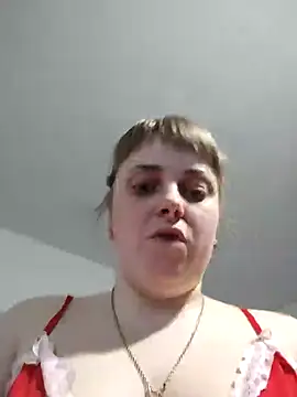 Snapshot of CoddessCrystal chatting on 03.05.25 CoddessCrystal online show from 03.05.25