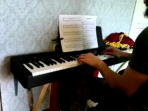 Snapshot of MrStraightDik chatting on 12.12.24 MrStraightDik online show from 12.12.24