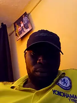 Snapshot of ClinDi chatting on 03.05.25 ClinDi online show from 03.05.25