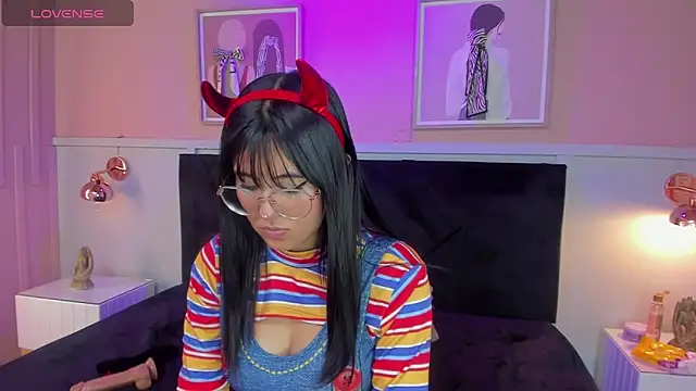 Snapshot of naoko_kirino chatting on 02.12.25 naoko kirino online show from 02.12.25