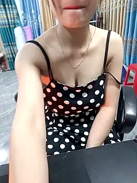 Snapshot of Little-star- chatting on 01.22.25 Little-star- online show from 01.22.25