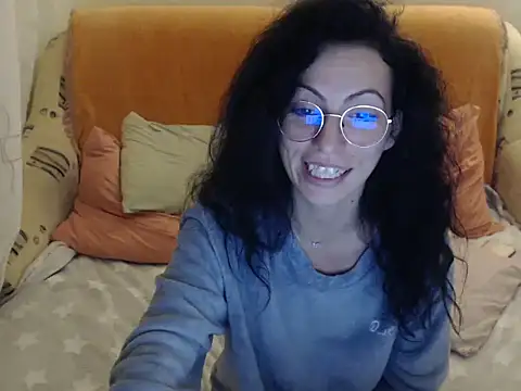 Emmatoo online show from 11.07.25