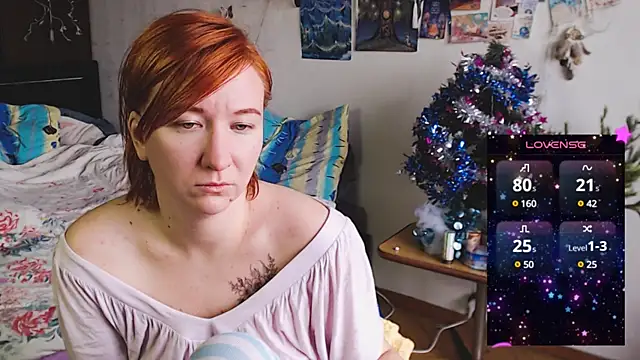 Snapshot of licentia__poetica chatting on 01.04.25 licentia  poetica online show from 01.04.25