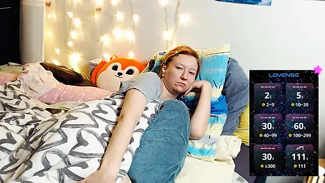 Snapshot of licentia__poetica chatting on 01.27.25 licentia  poetica online show from 01.27.25