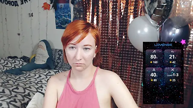 Snapshot of licentia__poetica chatting on 02.17.25 licentia  poetica online show from 02.17.25